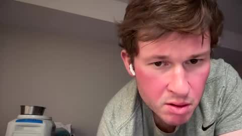 Horny and Bicurious online show from April 1, 2026, 3:07 am