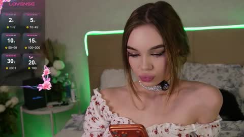 Snapshot of opheliarizz chatting on February 13, 2026, 9:55 pm Ophelia online show from February 13, 2026, 9:55 pm