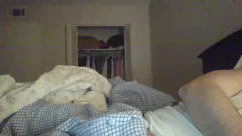 orange22boi online show from January 5, 2025, 7:28 am