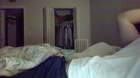 orange22boi online show from October 14, 2025, 3:18 am