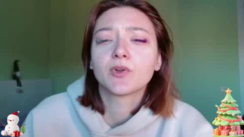 Melani  online show from December 14, 2025, 9:25 am