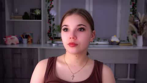 Snapshot of orastarcher chatting on December 15, 2025, 2:05 am Jenny online show from December 15, 2025, 2:05 am