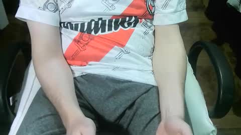 Ore online show from October 2, 2025, 11:23 pm