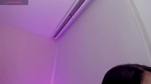 Miss Guzman  online show from April 11, 2026, 7:45 am