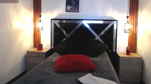 ORIANNA online show from December 21, 2025, 4:36 pm