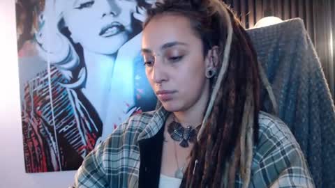 Snapshot of orianna_bodmod chatting on July 24, 2026, 3:15 am ORIANNA online show from July 24, 2026, 3:15 am