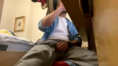 orik83 online show from November 4, 2025, 8:19 pm