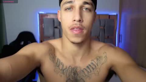 Orionblaze 69  online show from October 25, 2025, 3:58 am