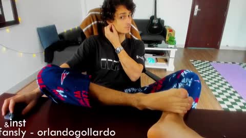 Fansly and Instagram -  online show from January 13, 2025, 7:54 am