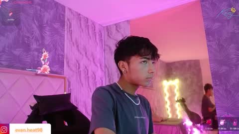 osamu_tay online show from February 16, 2026, 11:39 am