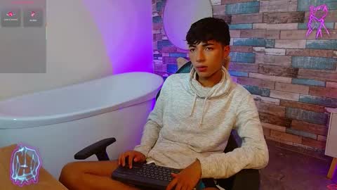 osamu_tay online show from March 5, 2026, 11:39 am