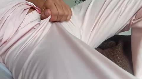 osarito3x online show from February 3, 2026, 12:32 pm