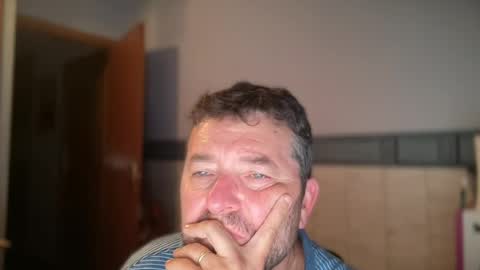Snapshot of oscarbcncat chatting on July 1, 2026, 5:23 pm oscarbcncat online show from July 1, 2026, 5:23 pm