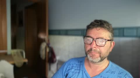 Snapshot of oscarbcncat chatting on July 6, 2026, 3:36 pm oscarbcncat online show from July 6, 2026, 3:36 pm