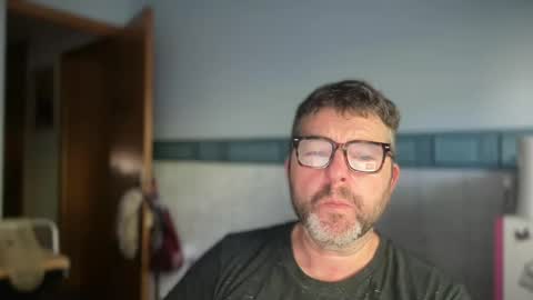 Snapshot of oscarbcncat chatting on July 8, 2026, 3:16 pm oscarbcncat online show from July 8, 2026, 3:16 pm