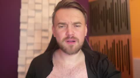 Oscar Steel Savage online show from January 30, 2025, 9:47 am