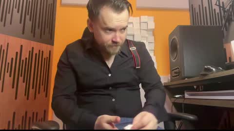 Oscar Steel Savage online show from February 3, 2025, 8:13 pm