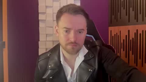 Oscar Steel Savage online show from February 22, 2025, 5:13 pm