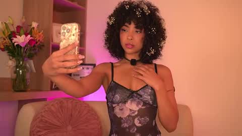 Oshun  online show from February 17, 2026, 9:39 am