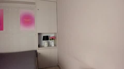 Snapshot of oshun_444 chatting on April 28, 2026, 12:10 pm oshun_444 online show from April 28, 2026, 12:10 pm
