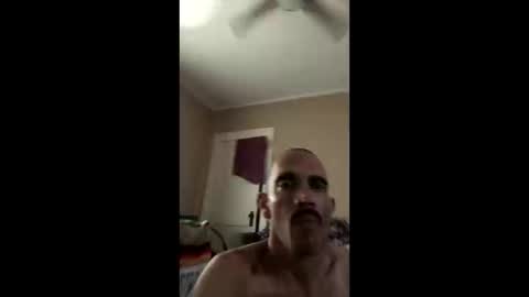 Snapshot of oskar562 chatting on October 22, 2025, 5:56 pm oskar562 online show from October 22, 2025, 5:56 pm