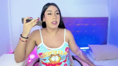 Snapshot of osoriomariaf chatting on February 10, 2025, 3:32 pm Maria   online show from February 10, 2025, 3:32 pm