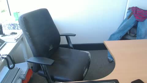 Snapshot of outdoornakedguy11_007 chatting on December 2, 2024, 12:30 am outdoornakedguy11_007 online show from December 2, 2024, 12:30 am