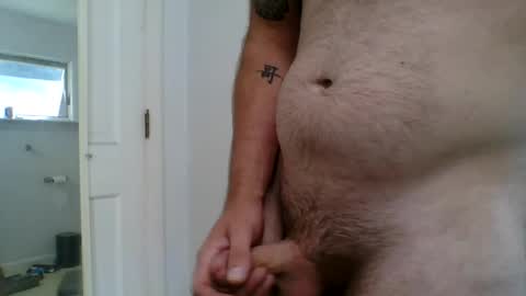 Snapshot of outdoorsmangonewild chatting on July 17, 2026, 9:19 pm Putdoorsman online show from July 17, 2026, 9:19 pm
