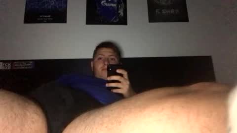 outflayd online show from October 24, 2025, 1:46 am