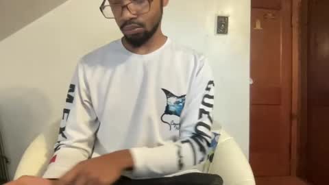 outofhisleague_ online show from September 16, 2025, 1:12 pm