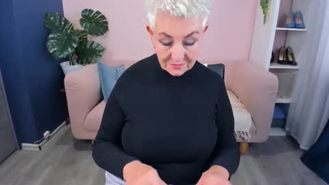 Alla online show from September 24, 2025, 8:17 am