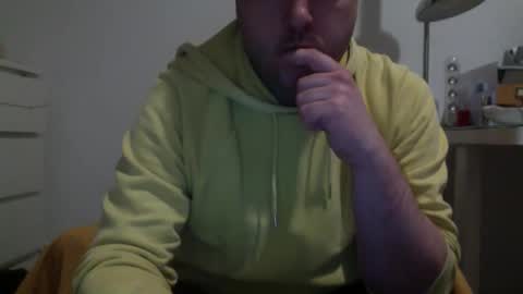 Snapshot of ovid231 chatting on February 1, 2026, 6:17 pm 92 online show from February 1, 2026, 6:17 pm