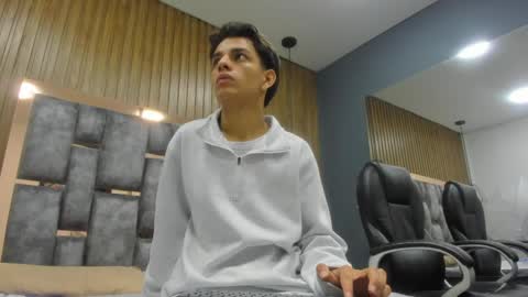 Owen Johnson online show from April 8, 2026, 11:21 am