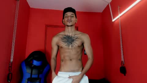 Snapshot of owen_blaze3 chatting on May 9, 2026, 3:45 am owen blaze online show from May 9, 2026, 3:45 am