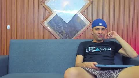 owen_mccarthy online show from December 16, 2024, 11:55 am