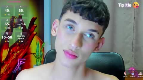 Snapshot of owen_stone1 chatting on September 9, 2025, 5:29 am owen_stone1 online show from September 9, 2025, 5:29 am