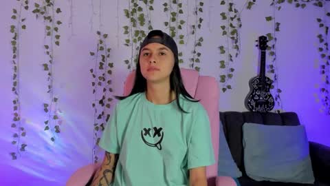 Snapshot of owenfoxx1 chatting on November 11, 2025, 1:55 pm Owen foxx online show from November 11, 2025, 1:55 pm