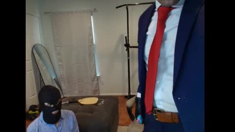 Snapshot of owner_and_asset chatting on March 15, 2026, 5:30 pm Owner Asset online show from March 15, 2026, 5:30 pm