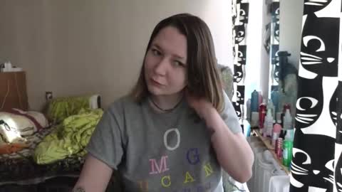 Snapshot of ozalin chatting on February 24, 2026, 10:13 am ozalin online show from February 24, 2026, 10:13 am