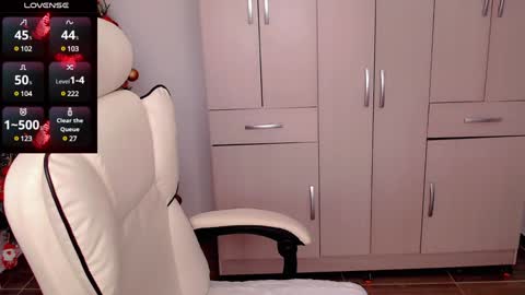 Jane online show from December 17, 2024, 4:21 pm