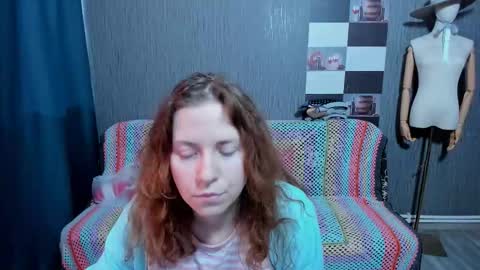 Snapshot of pa1e_pr1ncess chatting on November 7, 2025, 7:52 am Ella online show from November 7, 2025, 7:52 am