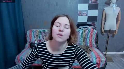 Snapshot of pa1e_pr1ncess chatting on November 13, 2025, 8:13 am Ella online show from November 13, 2025, 8:13 am