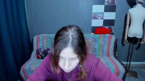 Snapshot of pa1e_pr1ncess chatting on November 16, 2025, 7:14 am Ella online show from November 16, 2025, 7:14 am