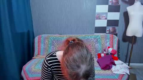 Snapshot of pa1e_pr1ncess chatting on December 3, 2025, 7:27 am Ella online show from December 3, 2025, 7:27 am