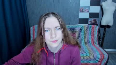 Snapshot of pa1e_pr1ncess chatting on February 11, 2026, 7:02 am Ella online show from February 11, 2026, 7:02 am