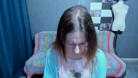 Snapshot of pa1e_pr1ncess chatting on March 15, 2026, 6:19 am Ella online show from March 15, 2026, 6:19 am