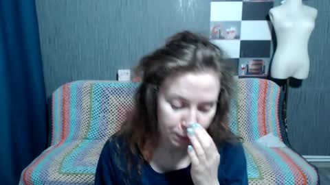 Snapshot of pa1e_pr1ncess chatting on March 25, 2026, 7:25 am Ella online show from March 25, 2026, 7:25 am