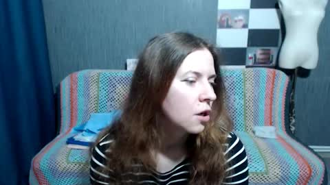 Snapshot of pa1e_pr1ncess chatting on March 27, 2026, 7:03 am Ella online show from March 27, 2026, 7:03 am
