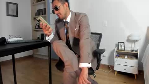 Snapshot of pablo_rincon95 chatting on July 4, 2026, 3:18 pm pablo rincon95 online show from July 4, 2026, 3:18 pm