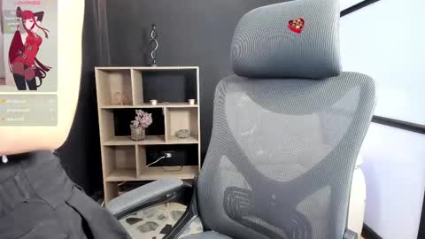 Paige online show from March 8, 2025, 6:16 pm